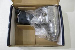 lot 522 image: Campbell-Hausfield 38 Impact Wrench TL0549