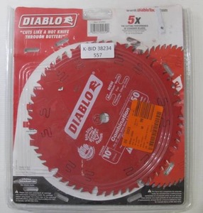 lot 557 image: Lot of 2 Diablo Saw Blades 10 & 12 Inches