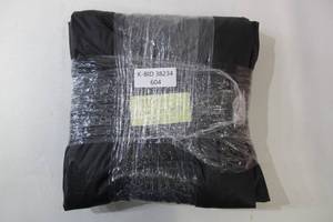 lot 604 image: Universal 55 in. Grill Cover - Black