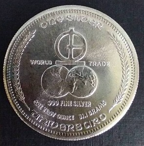 1972 Universaro Silver Round