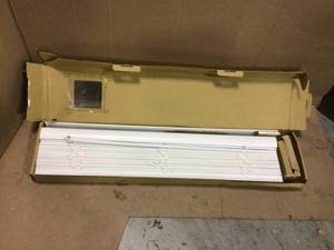 lot 19 image: Home Decorators Collection White Cordless Room Darkening 2 in. Faux Wood Blind flooring (customer return) (see pictures) 