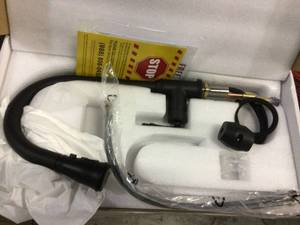 lot 61 image: Easy-Install Single-Handle Pull-Down Sprayer Kitchen Faucet with Flexible Hose in Matte Black