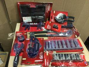lot 73 image: MIX LOT OF HUSKY TOOLS (customer return) (see pictures) 