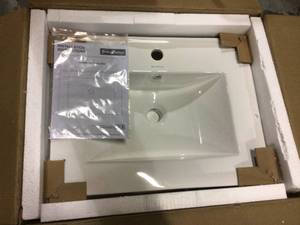 24 in. Ceramic Single Faucet Hole Vanity Top in White with White Basin (customer return) (see pictures)&nbsp
