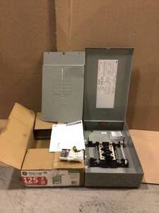 PowerMark Gold 125 Amp 8-Space 16-Circuit Outdoor Main Lug Load Center by GE (customer return) (see pictures)&nbsp