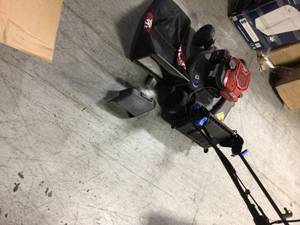 21 in. Super Recycler Personal Pace SmartStow 163 cc Briggs Walk Behind Mower by Toro Customer Returns See Pictures