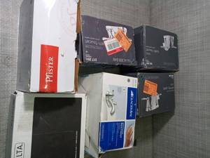 mixed lot of bathroom faucets