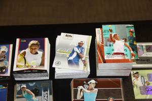 lot 4 image: Tennis Card Base, Insert, Relic & Autograph Lot  235 Cards