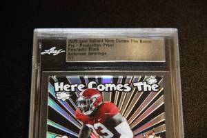 lot 21 image: 2020 Leaf Valiant Here Comes The Boom Anfernee Jennings Encased 11 Rookie Card