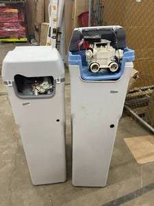 Smart 40,000 Grain Water Softener &amp Smart 30,000 Grain Water Softener&nbsp by GE- customer return - with damage  - see pictures&nbsp