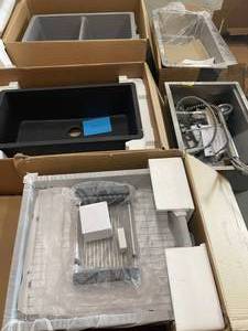 Sorted pallet of mixed sized sinks- see pictures&nbsp