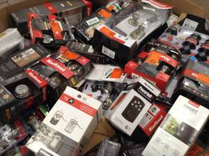Pallet sorted of door knobs- mixed conditions- see pictures