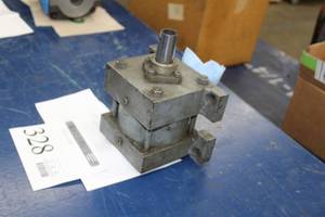 lot 328 image: Air Motor J72B
