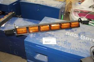 lot 467 image: Light Bar with Side Lights 39-12Lx3Wx5H