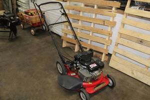 lot 304 image: Snapper Commercial Push Lawn Mower with Subaru Robin Engine CP2160123RV