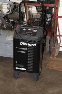 lot 306 image: Sears Diehard 12V Battery Charger  Engine Starter 200402A