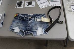 lot 365 image: No Boundaries Ladies Cutoff Shorts Size 5  with George All Leather Belt SCH 22-26
