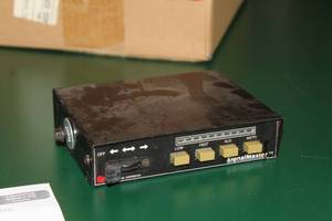 lot 471 image: Federal Signal Light Bar Controller Box SMC56
