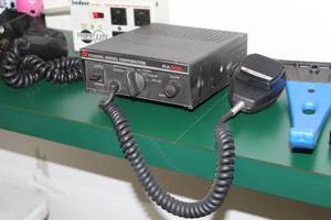 lot 483 image: Federal Signal LightsSiren Controller Box with Microphone PA300