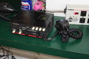 lot 482 image: Code 3 LightsSiren Controller Box with Microphone 3672L4