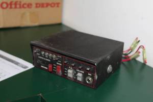 lot 477 image: Federal Signal Touchmaster LightsSiren Controller Box