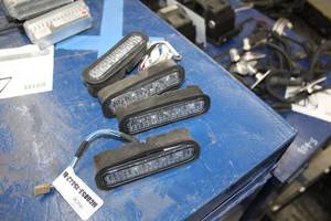 lot 518 image: Lot of (4) Whelen Ion Blue Mirror Lights BCDB53-15442-BB