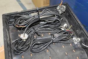lot 521 image: Lot of (4) Code 3 Lights