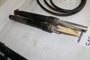 lot 548 image: Lot of (2) Snowplow Hydraulic Pistons