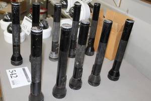lot 541 image: Lot of (5) Mag Lite Flashlights