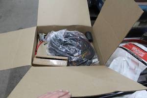 lot 565 image: Snowplow Wiring Kit (new in box)