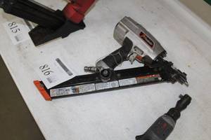 lot 816 image: Paslode Pneumatic Nailer PF250S-PP