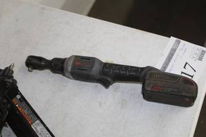 lot 817 image: Ingersol Rand 20V Cordless Ratchet Wrench with Battery R3000