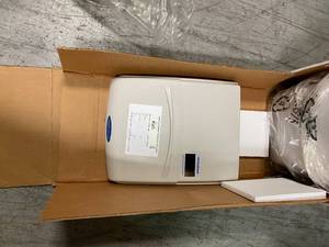 lot 107 image: Acid Neutralizing Filter by Waterboss Customer Returns See Pictures