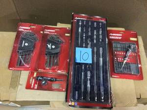 lot 10 image: MIX LOT OF HUSKY TOOLS (customer return) (see pictures) 