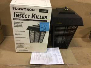 lot 31 image: 1-12 Acre Mosquito Killer with Mosquito Attractant by Flowtron (customer return) (see pictures) 