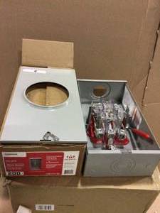 Milbank R9550-RRL-QG-AMS 200-Amp 5 Terminal Ringless Heavy Lever Bypass Duty Overhead Meter Socket (customer return) (see pictures)&nbsp
