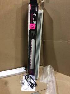 4 ft. 240-Watt Heavy-Duty White Full Spectrum LED Hydroponic Indoor and Outdoor Linkable Vertical Grow Light Fixture (customer return) (see pictures)&nbsp