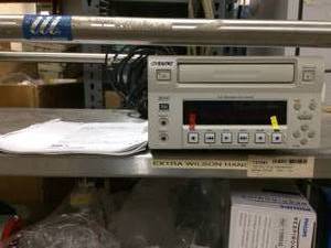 lot 23 image: WOW MSRP $2800 SONY DVD MEDICAL GRADE RECORDER DVO-1000MD WITH PRINTED MANUAL - GREAT WORKING CONDITION