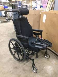 lot 37 image: WOW MSRP $4000 INVACARE SOLARA TILT IN SPACE WHEELCHAIR APPROX 19 WIDTH ON SEAT INCLUDES EXPENSIVE ROHO ELITE SEAT CUSHION & Invacare Personal Back 10 CUSHION - GREAT CONDITION