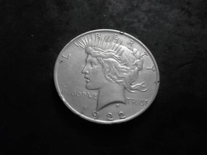 lot 50 image: 1922 D  Silver Peace Dollar
