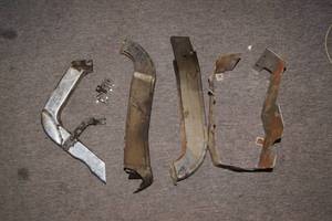 1968-73 Corvette IgnitionPlug Wire Shields