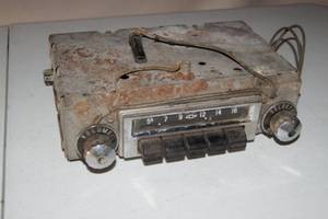 1955 Chevy Bel Air Push Button Radio