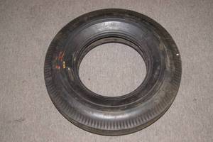 NOS US Royal 7.00x13 Safety 800 Low Profile Tire - Falcon, Corvair, Studebaker