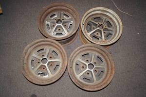 (4) 1970-72 Grand Sport 15x8 Wheels