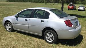 2004 Saturn Ion 1
