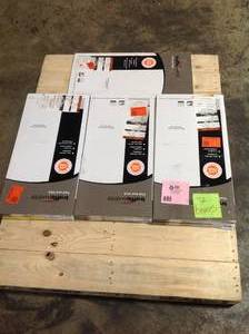 7 boxes of Seashore Wood 12 in. x 24 in. Peel and Stick Vinyl Tile Flooring (20 sq. ft.  case) by TrafficMASTER Customer Returns See Pictures
