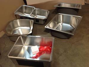 Lot of 5 Kitchen Sinks See Pictures