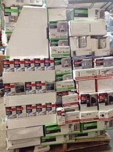 Lot of assorted plumbing items See Pictures