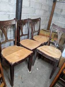 lot 149 image: Set of (4) Antique Dining Chairs (need TLC)