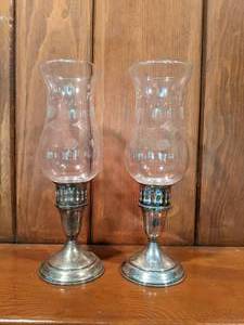 lot 6 image: Pair of Sterling Silver Weighted Candle Holders with Etched Glass Shades